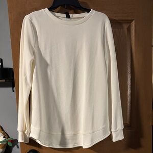 NWOT Emery Rose Classic Cream Crewneck Long-Sleeve Top